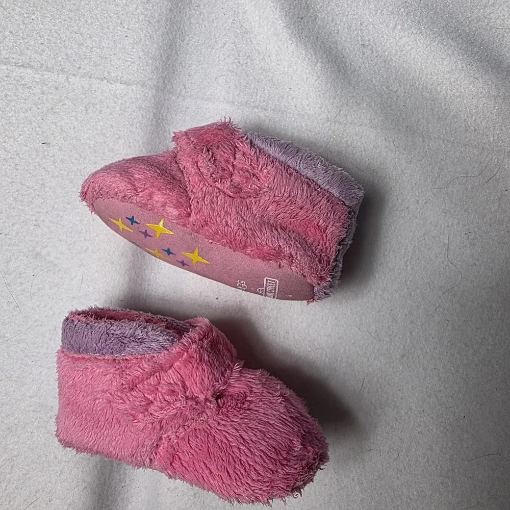 UGG x Sesame Street Abby Cadabby size 2/3 - 6-12 months